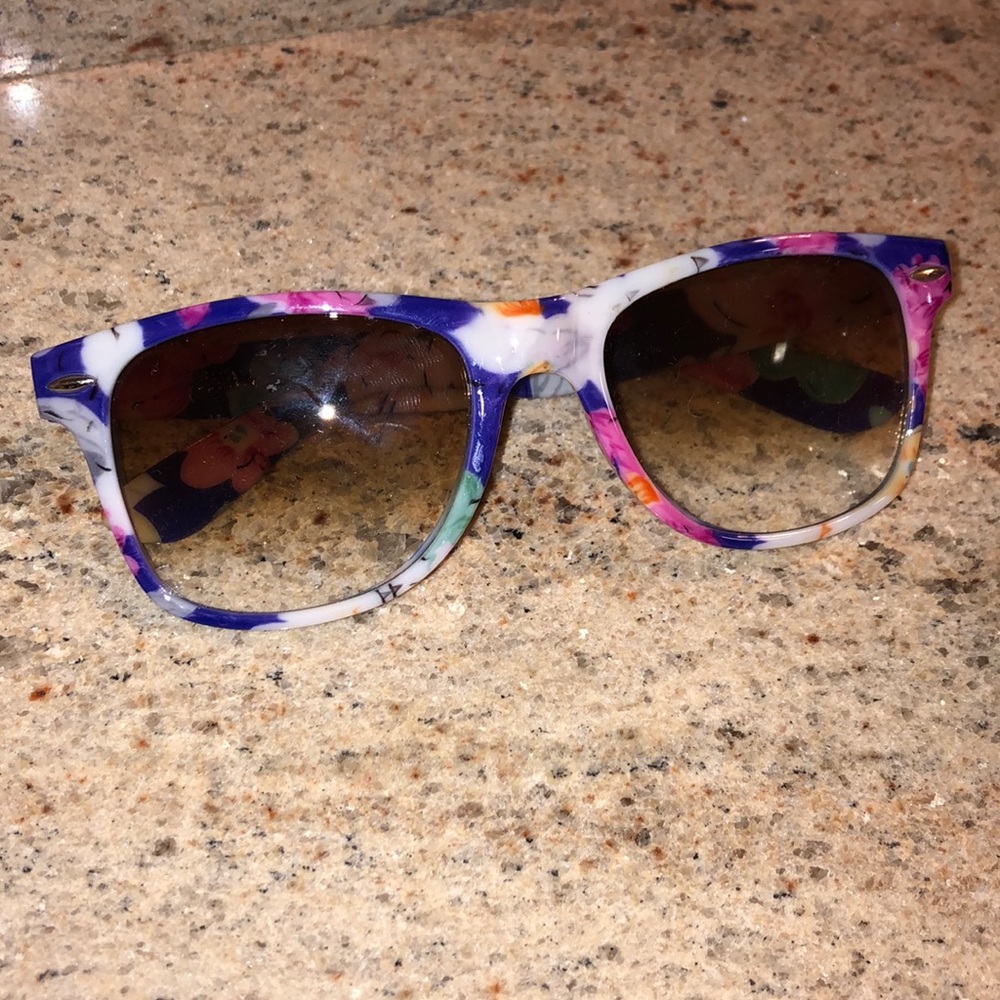 Floral bride tribe sunglasses
